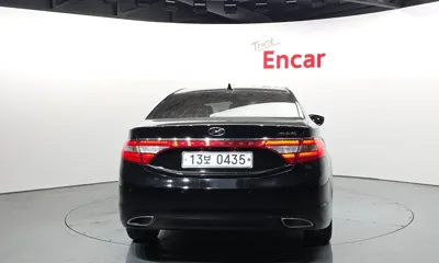 Hyundai Grandeur 2013, 149035 км, за 3229.15 USD