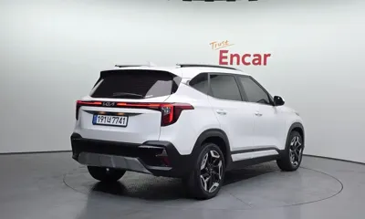 Kia Seltos 2023, 46634 км, за 15798.53 USD