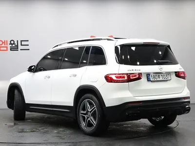 Mercedes-Benz GLB-Class 2023, 27879 км, за 26632.8 USD