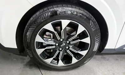 Kia Canival 2021, 76572 км, за 17997.89 USD