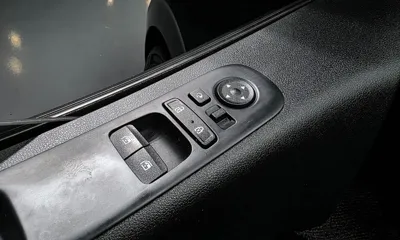 Hyundai Staria 2023, 30244 км, за 21990.29 USD - фото 36