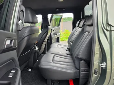 KG_Mobility_Ssangyong Rexton 2023, 37900 км, за 15951.16 USD - фото 11