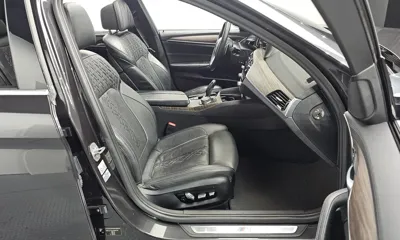 BMW 5-Series 2018, 108391 км, за 15960.92 USD - фото 26