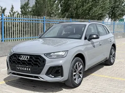 Audi Q5L 2025, 11000 км, за 35755.63 USD