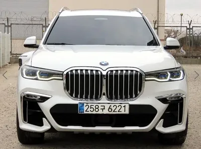 BMW X7 · 2021 год