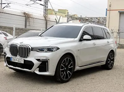 BMW X7 2021, 120000 км, за 45259.33 USD