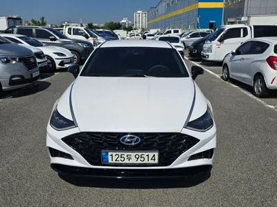 Hyundai Sonata 2022, 75534 км, за 19692.79 USD