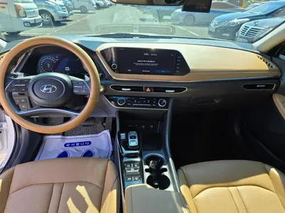 Hyundai Sonata 2022, 75534 км, за 19692.79 USD - фото 9
