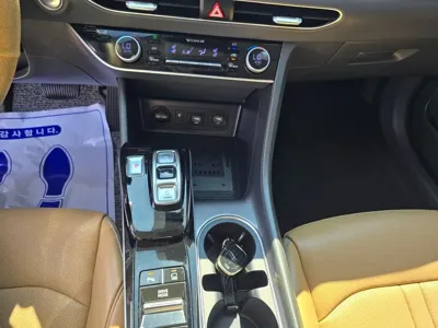 Hyundai Sonata 2022, 75534 км, за 19692.79 USD - фото 13