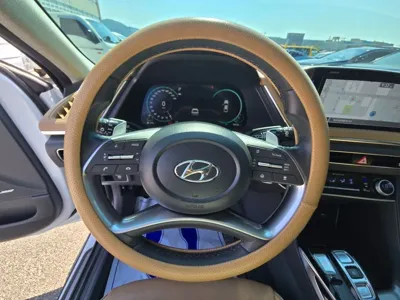Hyundai Sonata 2022, 75534 км, за 19692.79 USD - фото 15