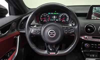 Kia Stinger 2019, 80682 км, за 14113.17 USD - фото 13