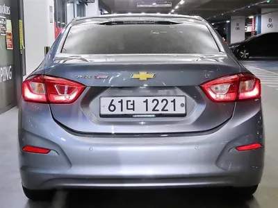 ChevroletGMDaewoo Cruze 2017, 100685 км, за 2734.91 USD
