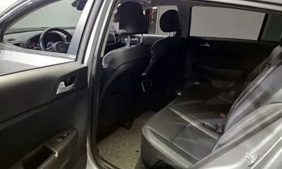 Kia Sportage 2020, 117826 км, за 9778.66 USD - фото 11