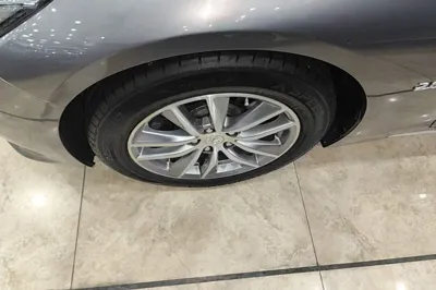 Infiniti Q50L 2015, 135400 км, за 8203 USD - фото 10