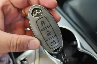 Infiniti Q50L 2015, 135400 км, за 8203 USD - фото 23