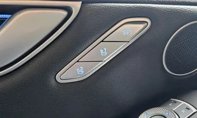 Genesis G80 2022, 70668 км, за 24281.21 USD - фото 36