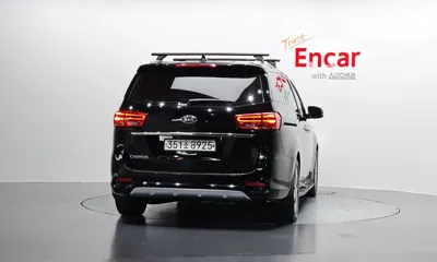Kia Canival 2020, 132098 км, за 11181.17 USD