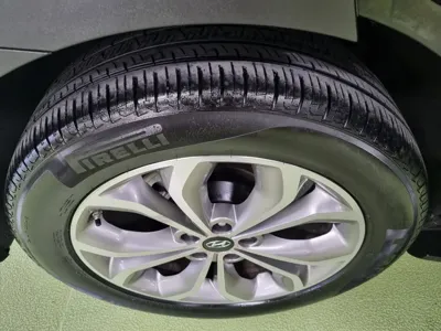 Hyundai Santafe 2015, 178000 км, за 6210.77 USD