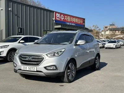 Hyundai Tucson 2015, 138000 км, за 5156.01 USD