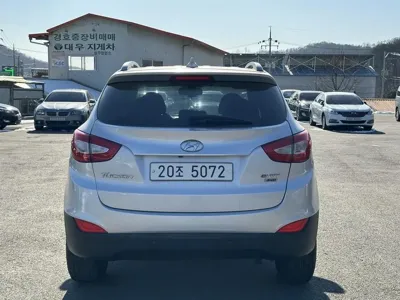 Hyundai Tucson 2015, 138000 км, за 5156.01 USD