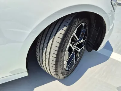 Mercedes-Benz E-Class 2025, 7850 км, за 38697.09 USD