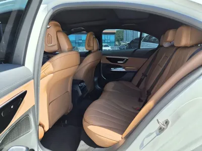 Mercedes-Benz E-Class 2025, 7850 км, за 38641.72 USD - фото 10
