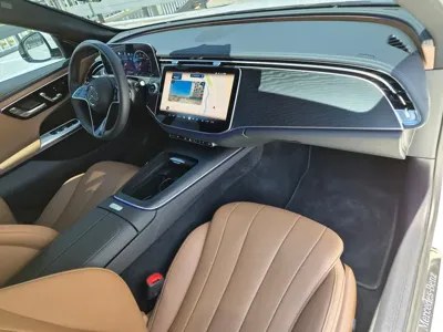 Mercedes-Benz E-Class 2025, 7850 км, за 38641.72 USD - фото 12