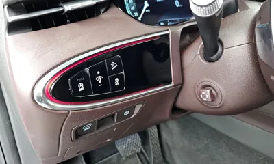 Genesis GV70 2023, 38547 км, за 22909.28 USD - фото 28
