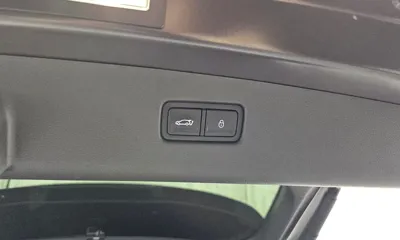 Genesis GV70 2023, 38547 км, за 22909.28 USD - фото 31
