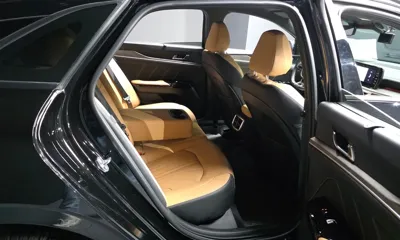 Kia K5 2021, 22775 км, за 14006.52 USD - фото 11