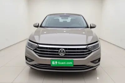 Volkswagen Sagitar 2019, 103100 км, за 9975 USD