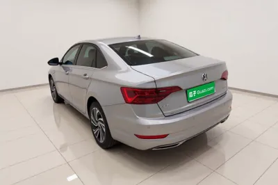 Volkswagen Sagitar 2019, 103100 км, за 9975 USD