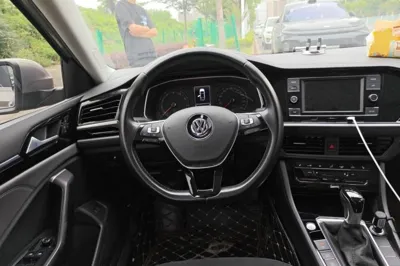 Volkswagen Sagitar 2019, 103100 км, за 9975 USD - фото 9