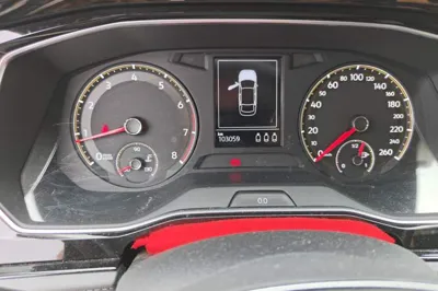 Volkswagen Sagitar 2019, 103100 км, за 9975 USD - фото 11