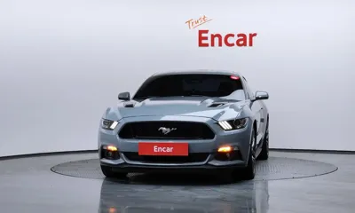 Ford Mustang 2015, 77379 км, за 13742.98 USD