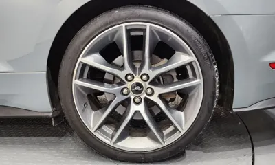 Ford Mustang 2015, 77379 км, за 13742.98 USD