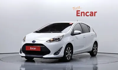Toyota Prius · 2018 год