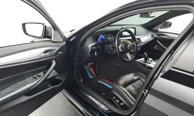 BMW 5-Series 2018, 134398 км, за 20342.65 USD - фото 10