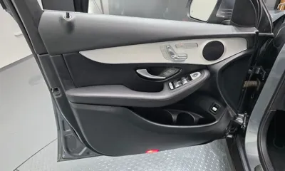 Mercedes-Benz GLC-Class 2017, 54263 км, за 15570.04 USD - фото 24
