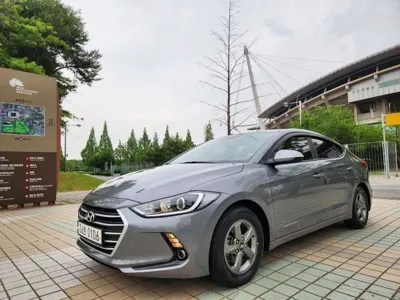 Hyundai Avante 2016, 42409 км, за 4076.88 USD - фото 6