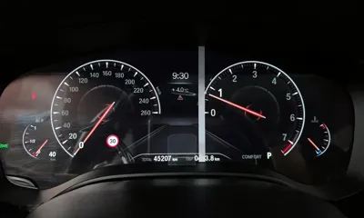 BMW 5-Series 2019, 45207 км, за 21596.43 USD - фото 8