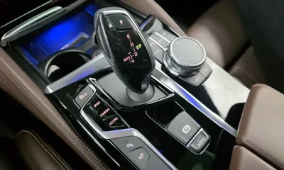 BMW 5-Series 2019, 45207 км, за 21596.43 USD - фото 9