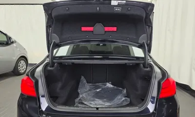 BMW 5-Series 2019, 45207 км, за 21596.43 USD - фото 20