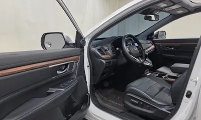 Honda CR-V 2021, 68531 км, за 18874.16 USD - фото 10