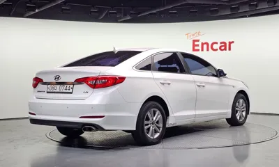 Hyundai Sonata 2015, 256926 км, за 2925.31 USD