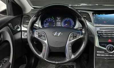 Hyundai Grandeur 2015, 157356 км, за 4466.63 USD - фото 13