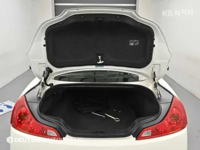 Infiniti G 2010, 149847 км, за 6236.05 USD - фото 19