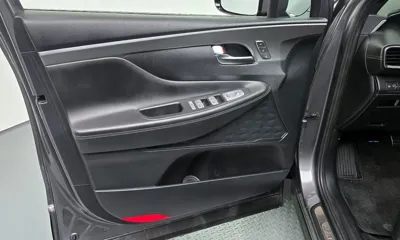 Hyundai Santafe 2022, 43750 км, за 19827.07 USD - фото 24
