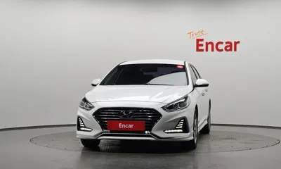 Hyundai Sonata 2018, 89742 км, за 8652.1 USD