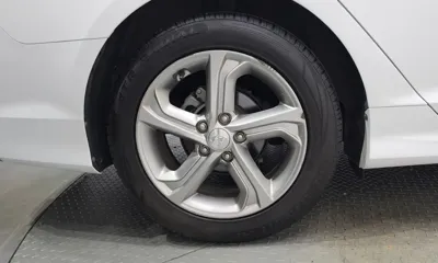 Hyundai Sonata 2018, 89742 км, за 8652.1 USD